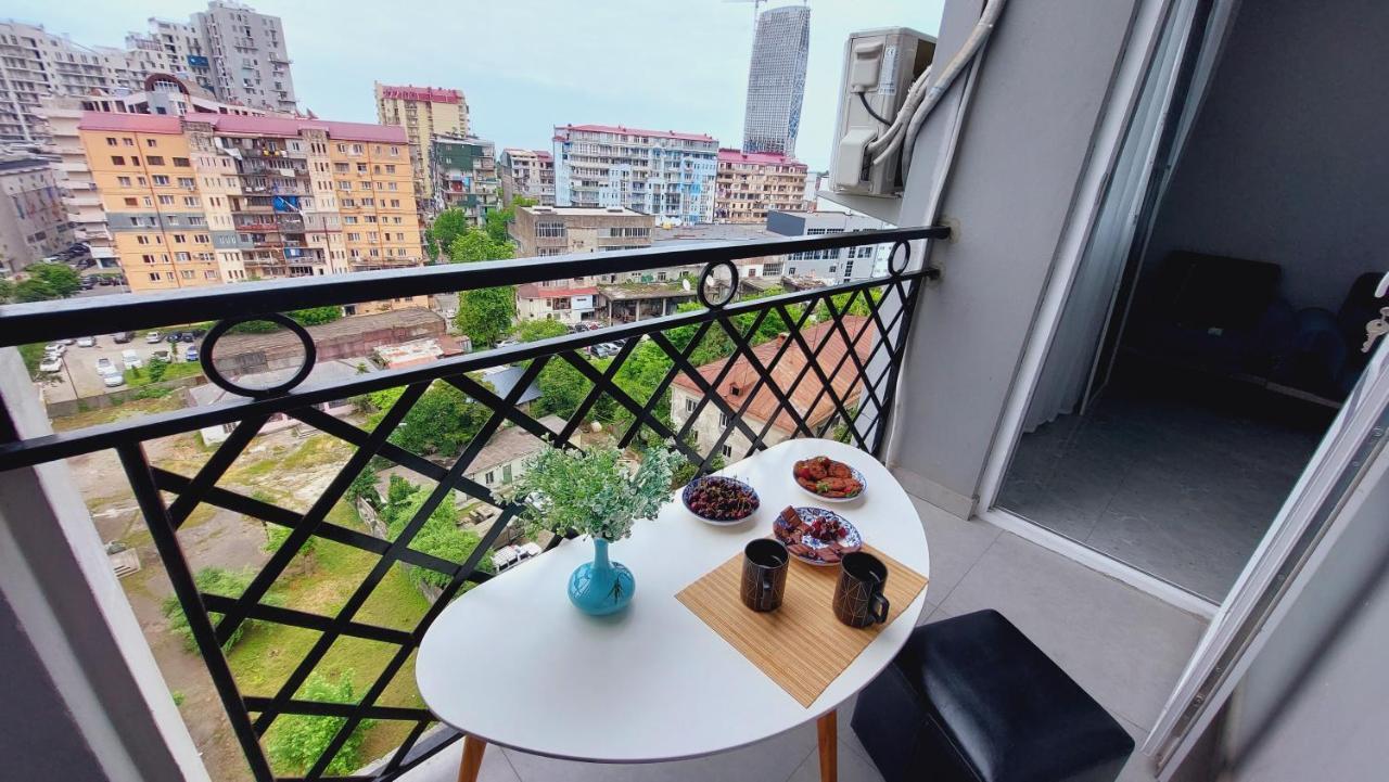 Irakli Sweet Home 巴统 外观 照片